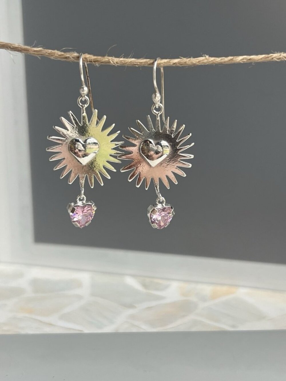 925 Sterling Silver Sunburst Heart Dangle Earrings